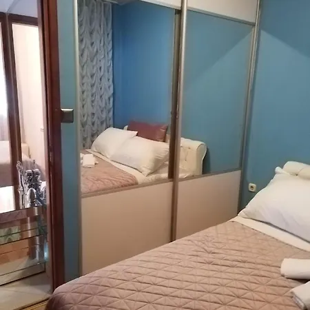 Davorka Apartment *